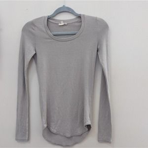 Wilfred Gray Long Sleeve Tee